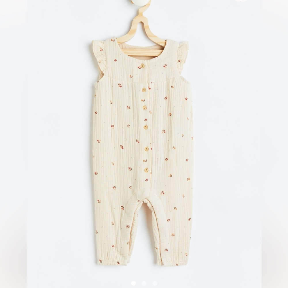 Cute babygirl neutral jumpsuit